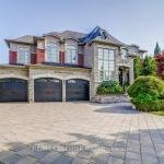Exquisite Luxury Estate at 42 Wishing Well Court, Kleinburg – Downtown Elegance with Pool & Gourmet Kitchen